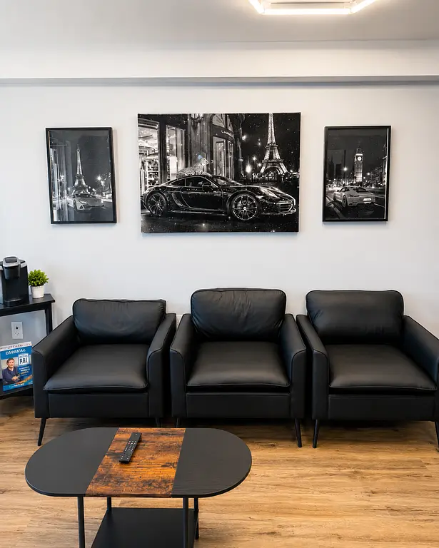 Customer waiting room at R Complete Auto Care